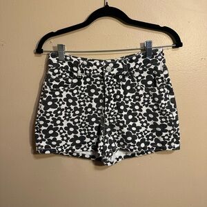 Hesperus Black & White Floral Denim Shorts, High Rise, 100% Cotton